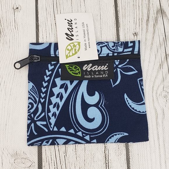 NewBlue on Blue Tribal Hawaiian Print Pouch - Picture 1 of 5